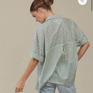 ☘️☘️Acacia Demi top size S/P ☘️☘️